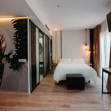 Hotel Urban Anaga 4*