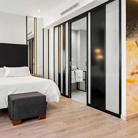 Urban Anaga 4*
