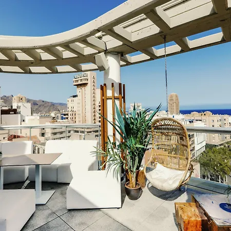 酒店 Urban Anaga 4*