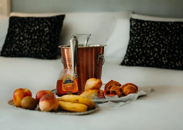 Urban Anaga Hotel 4*